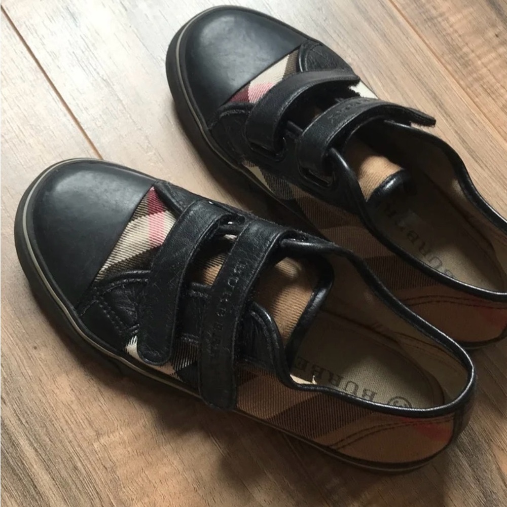 Burberry Black and Tan Sneakers